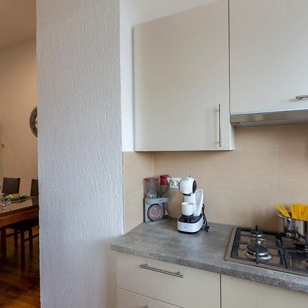 Apartman Lema Пула Екстериор снимка
